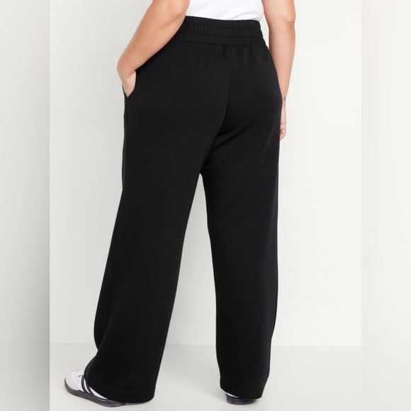 NWT! Black High-Waisted Bounce Fleece Wide-Leg Pants - Size 2X💙 - Picture 2 of 10